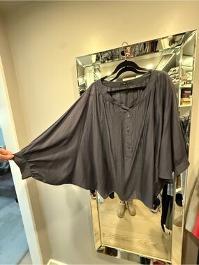 BCBGMaxAzria Navy Flowing Button-Front Tunic